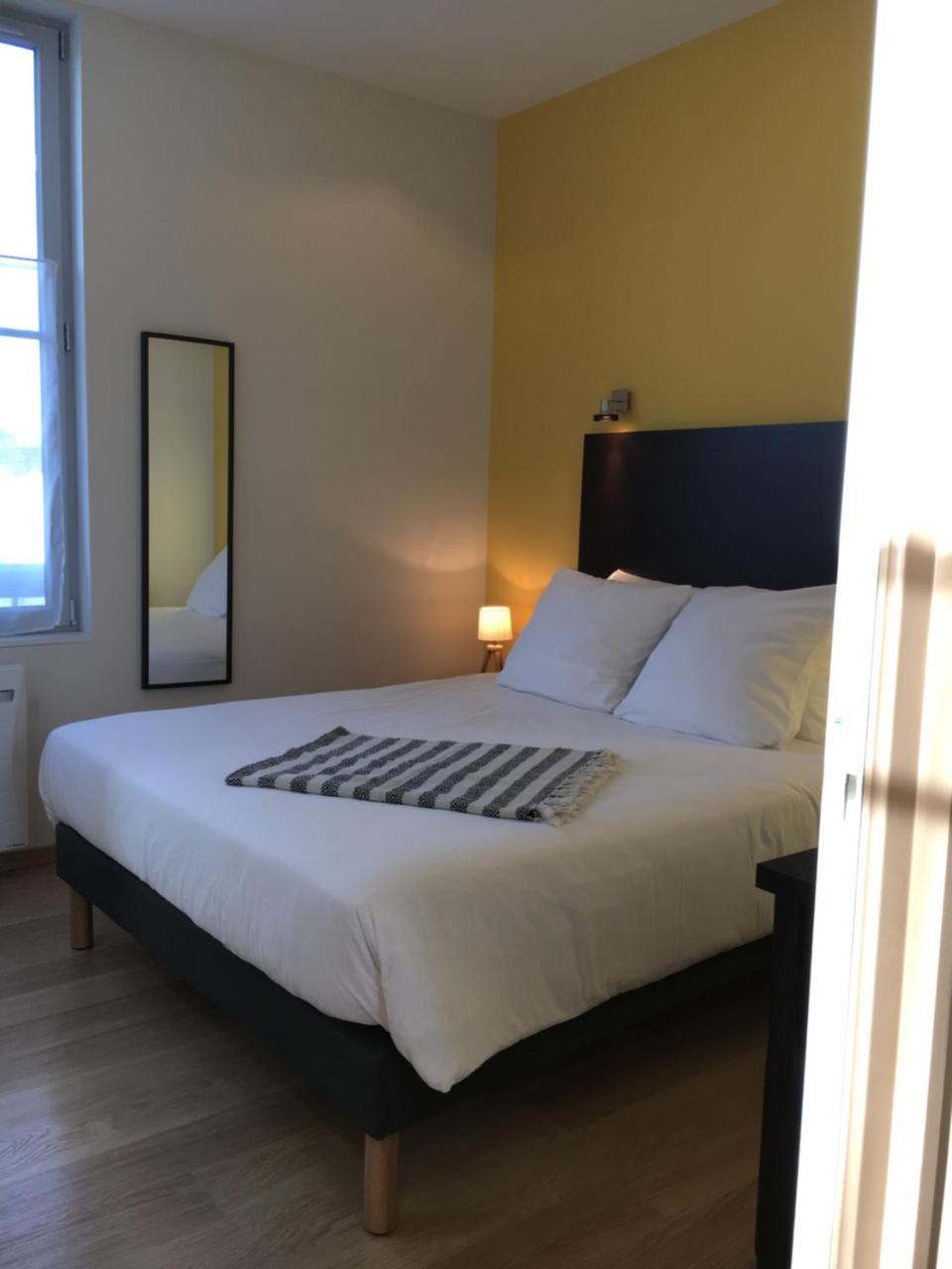 Les Bains Boyardville - Hotel Et Restaurant מראה חיצוני תמונה