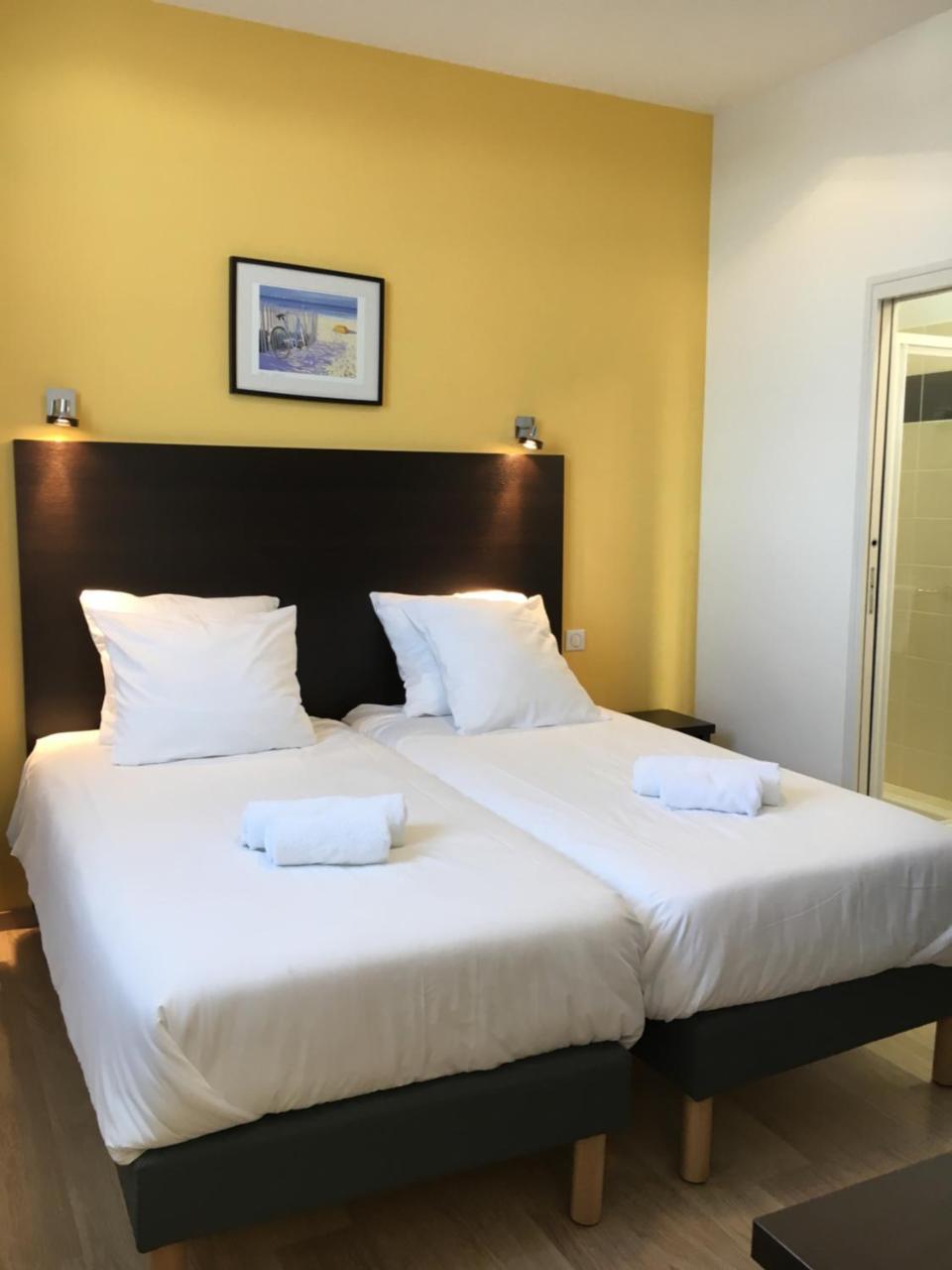 Les Bains Boyardville - Hotel Et Restaurant מראה חיצוני תמונה