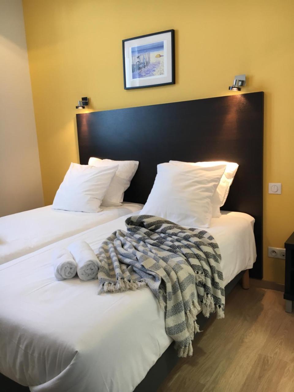 Les Bains Boyardville - Hotel Et Restaurant מראה חיצוני תמונה